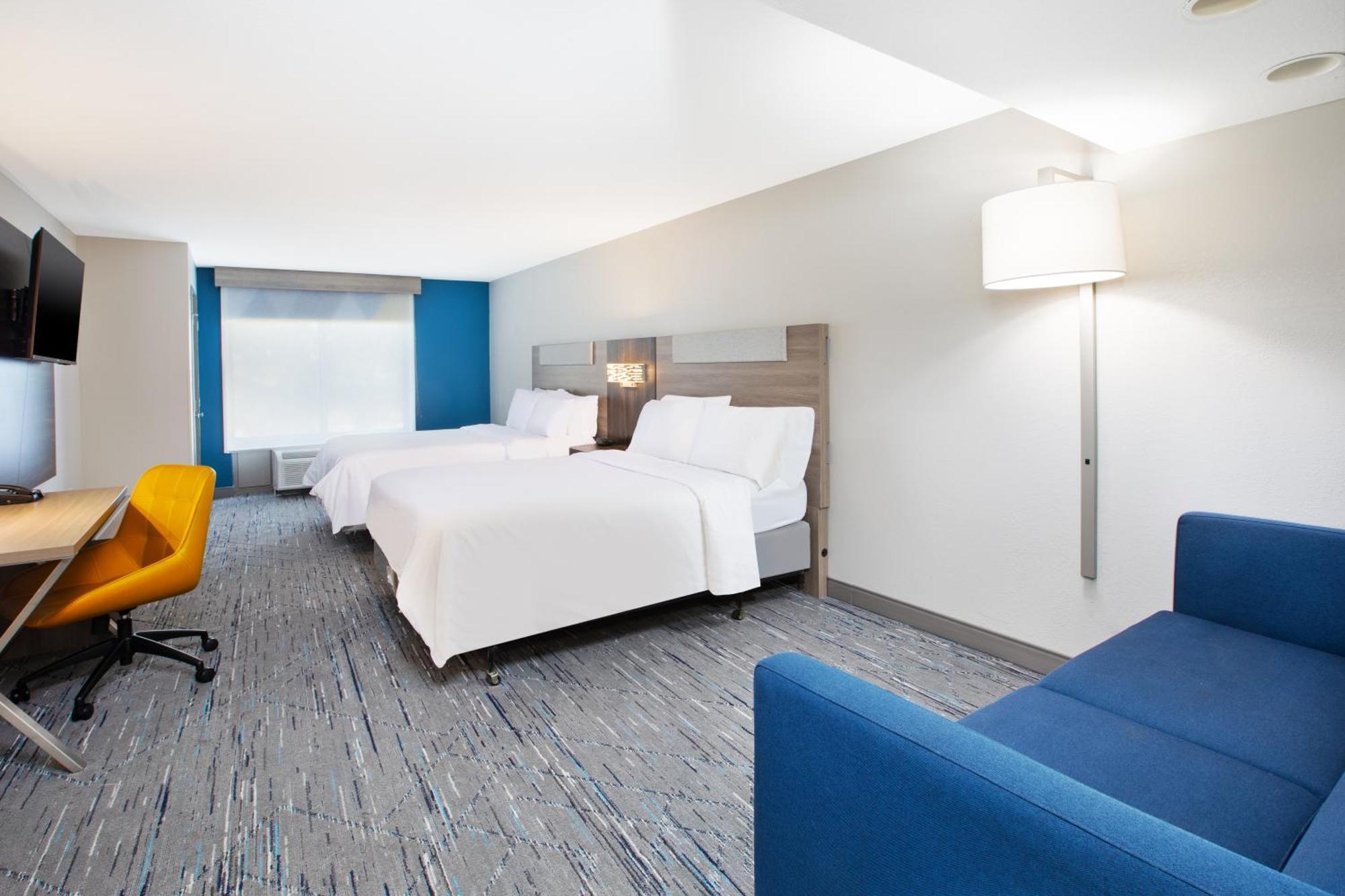 Holiday Inn Express & Suites Milwaukee Nw - Park Place By Ihg Zewnętrze zdjęcie